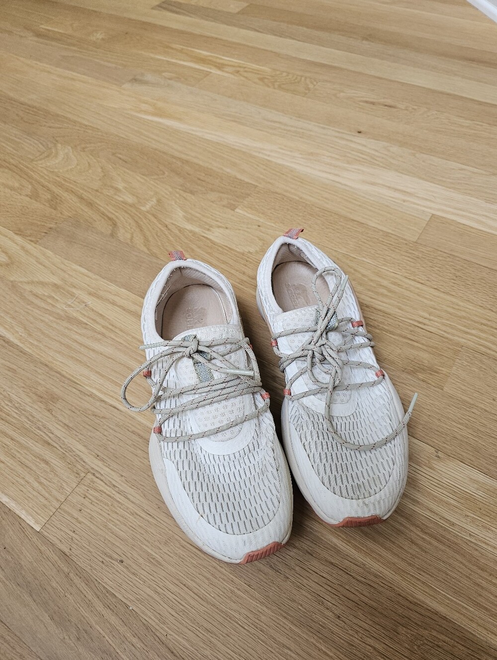 SOREL Kineric Impact Mesb Pink white tan sneakers - Picture 9 of 16